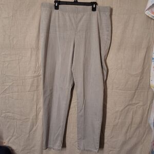 NWT Eileen Fisher Womes Light Gray Chinos